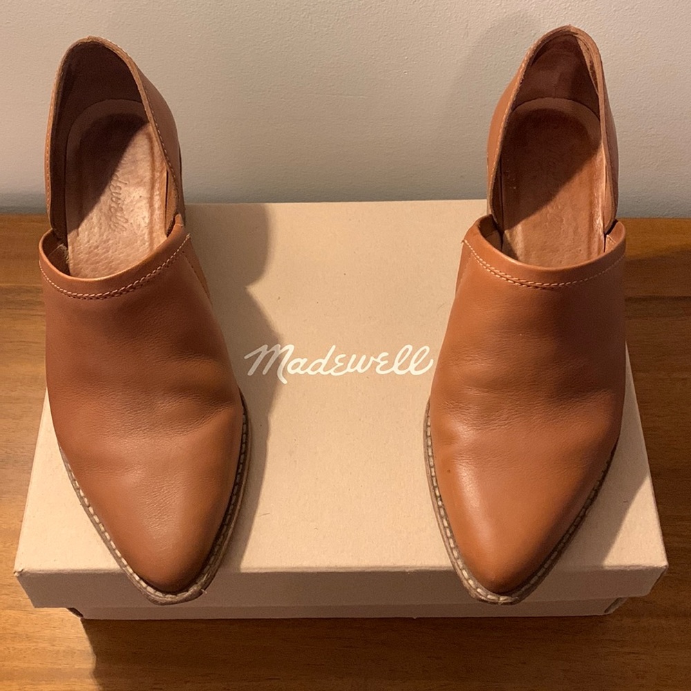 Madewell The Brady Lowcut Bootie / English Saddle / 7.5